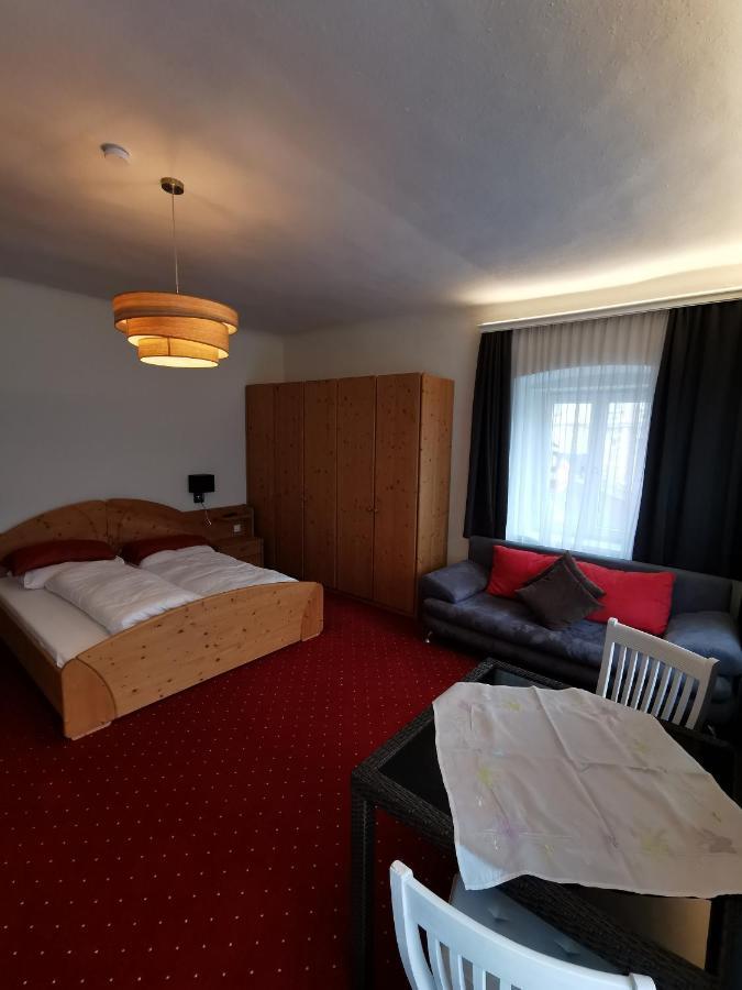 Bed & Breakfast Goldener Stiefel マリアツェル エクステリア 写真